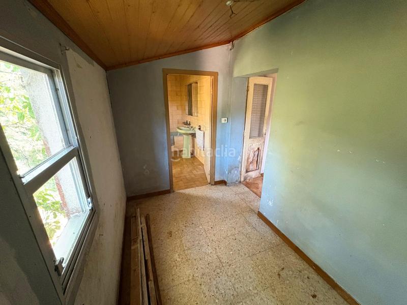 Foto 312e3d61-ef9d-43f8-b293-430a6bc4a0d2. Casa a Covelo (O)