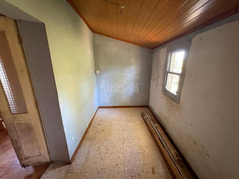 Foto 55ee1bdf-c3c7-42a9-9151-d54457526d76. Casa a Covelo (O)