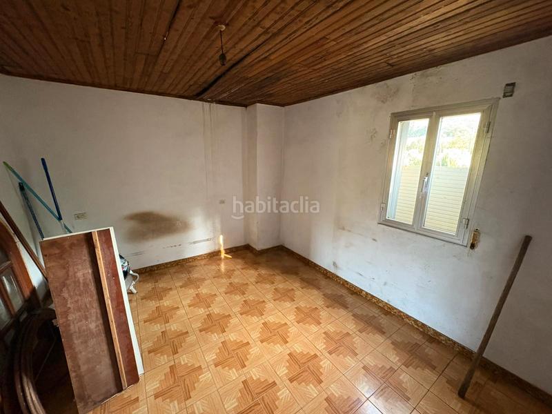 Foto 6b5e581c-c3aa-4f88-8783-874543b48096. Casa a Covelo (O)