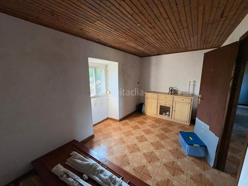 Foto bd93a780-7959-498c-b8ae-0af4593a713a. Casa a Covelo (O)