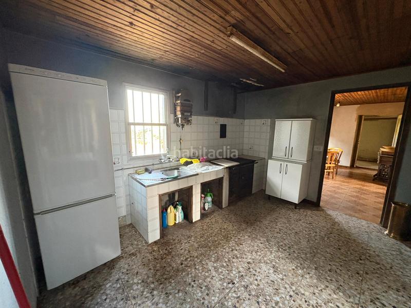 Foto f6d0459c-7c56-4525-832b-e3739915f5a9. Casa a Covelo (O)