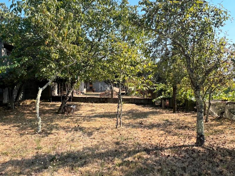 Foto 72a22e3a-5fac-4500-9b9f-06a50528b790. Chalet casa de piedra de 4 dormitorios, parcela 3880m2 en Neves (As)