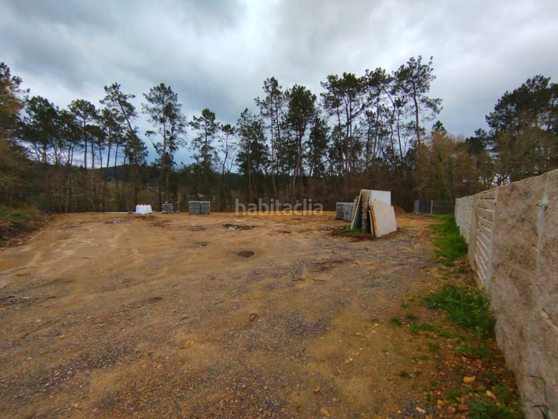 Foto 8ec1f96a-7a2c-4aa3-ba34-c615944da9aa. Terreno residencial gran solar con 1852m2, muy próximo a porriño, buen acceso, con luz. en Salceda de Caselas