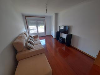 Appartement à Ponteareas. Piso con muy poco uso, soleado, con vistas. con 3 dormitorios, 2
