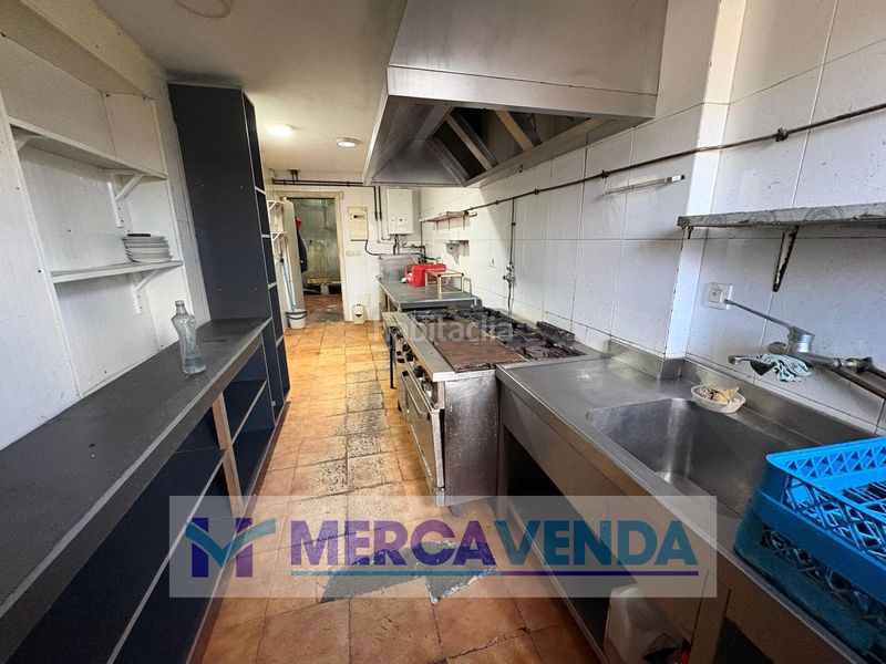 Foto 030d4b57-9dce-4560-a535-23c9a63ab2ce. Location local commercial dans lugar igrexa 19 dans Covelo (O)