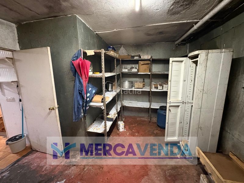 Foto c2efa68c-12e5-4627-a65a-39bfc63cca1f. Location local commercial dans lugar igrexa 19 dans Covelo (O)