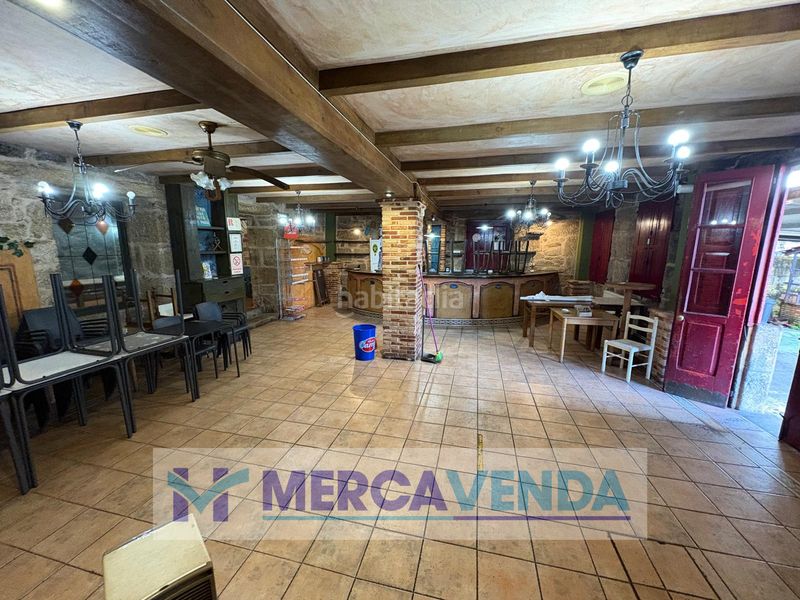 Foto f3587d7d-e990-44e8-ac1a-d02016e04f45. Location local commercial dans lugar igrexa 19 dans Covelo (O)