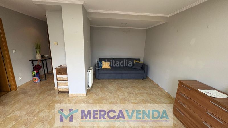 Foto b8c81e18-31b7-45e1-b3e5-cb57f4dd3f43. Àtic amb calefacció aparcament a Ponteareas