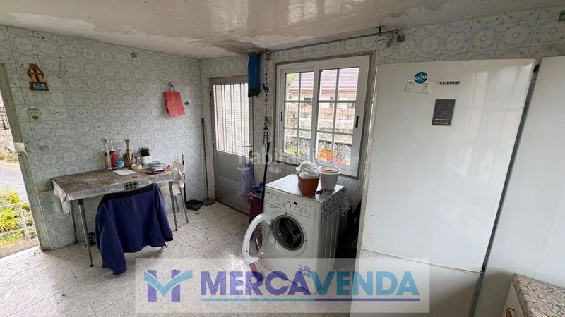Foto 6995d680-6b88-4dcd-8761-8610d4361fa7. Casa amb aparcament a Covelo (O)