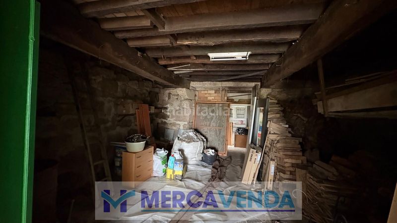 Foto 7514b264-b469-4745-ba7b-8b94287145ea. Casa amb aparcament a Covelo (O)