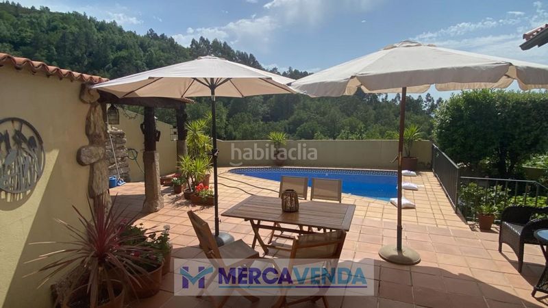 Foto 07b1acdd-95fb-4197-abeb-25478dcdd387. Casa amb calefacció piscina a Covelo (O)