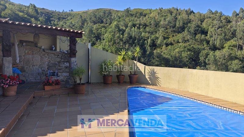 Foto 35bc03a2-a17a-4d7c-9554-27215c1a0162. Casa amb calefacció piscina a Covelo (O)