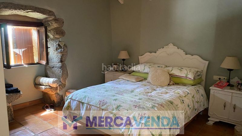 Foto bcfc3d04-6c7d-4c85-b9e7-9bb845ca732e. Casa amb calefacció piscina a Covelo (O)