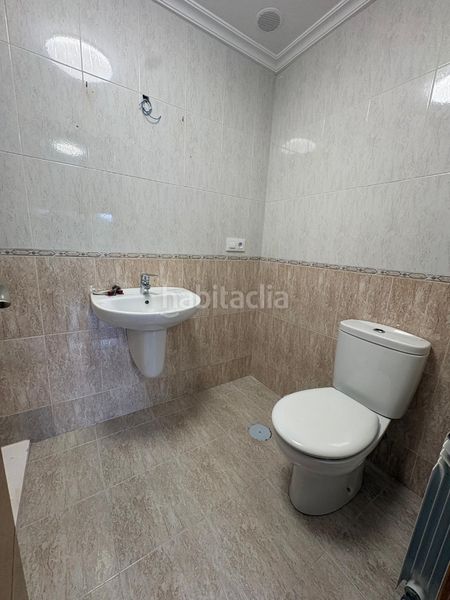 Foto dd95a97b-eb48-4f5c-a288-4414d0cacba2. Pis amb calefacció aparcament a Covelo (O)