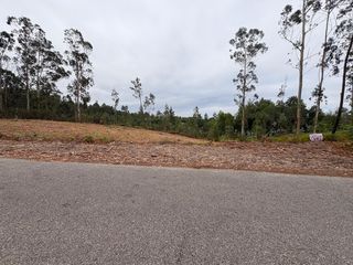 Landgut in N/a. Se vende gran parcela de 2545m2 buen acceso, gran frente a carre