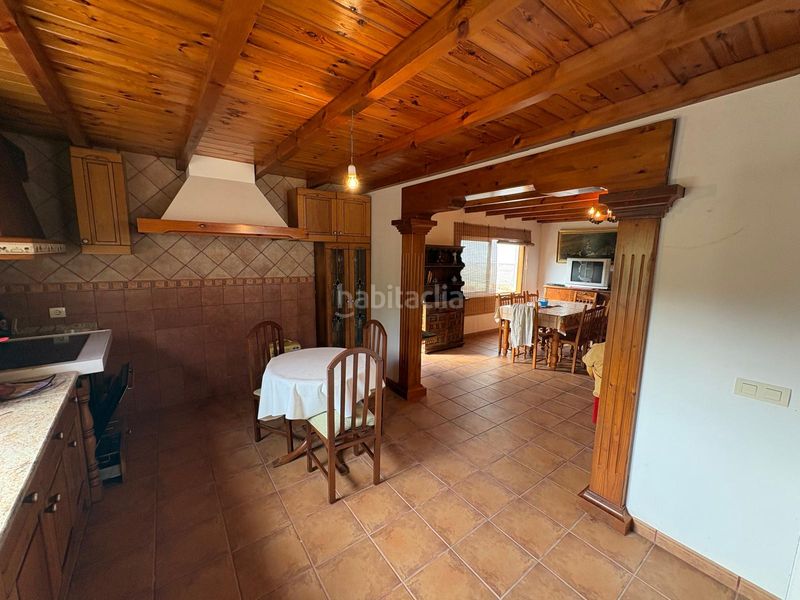 Foto fa50dd49-0f57-4619-b3b1-178fb7fa47b6. Casa a Arbo