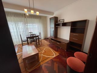 Pis  Rúa rogelio groba groba 13b. Precioso piso, muy bien distribuido de 78m2 con garaje y traster