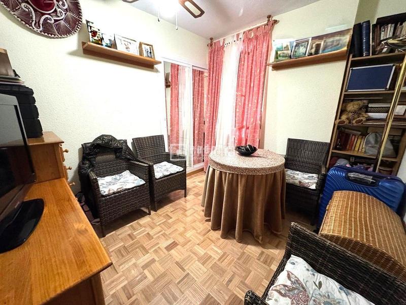 Foto 530aafd1-e76e-4772-a668-81aab7a75a59. Appartamento con riscaldamento parcheggio in Valleaguado-La Cañada Coslada