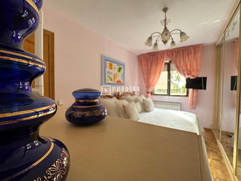 Foto fab8392b-acbe-4e2b-af87-24a5956dc4fa. Etagenwohnung mit heizung parking in Valleaguado-La Cañada Coslada