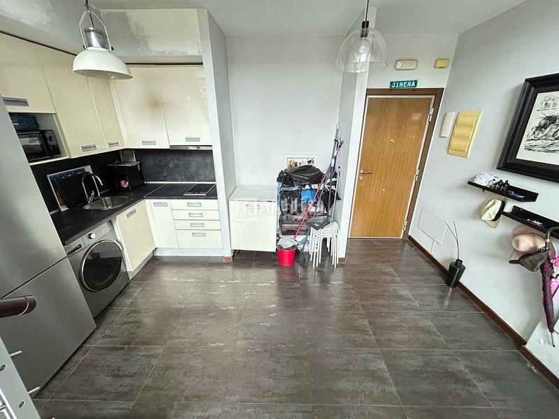 Foto 2b5c0356-e043-42cf-9569-83b8a8c43da6. Flat with parking pool in El Barral Ferial Coslada