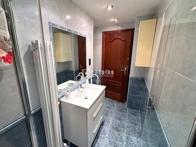 Foto 19e1ab74-d4a1-44a5-a6fb-38fefacec7ff. Rent flat with heating in Coslada pueblo Coslada