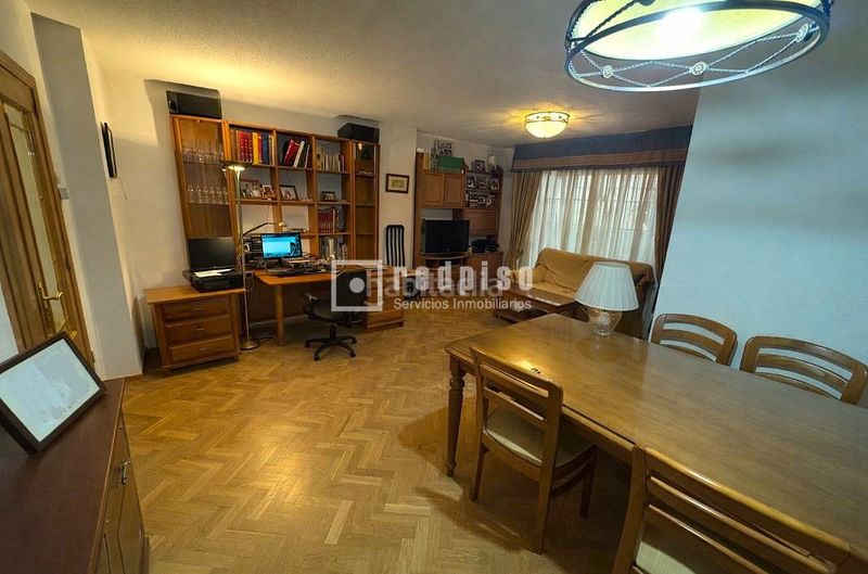 Foto 00b0e512-a23c-405c-9226-97cca5e511df. Pis amb calefacció aparcament piscina a El Barral Ferial Coslada