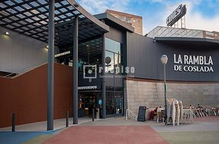 Local Comercial a Valleaguado-La Cañada. Redpiso coslada pueblo vende local comercial en la rambla, cosla