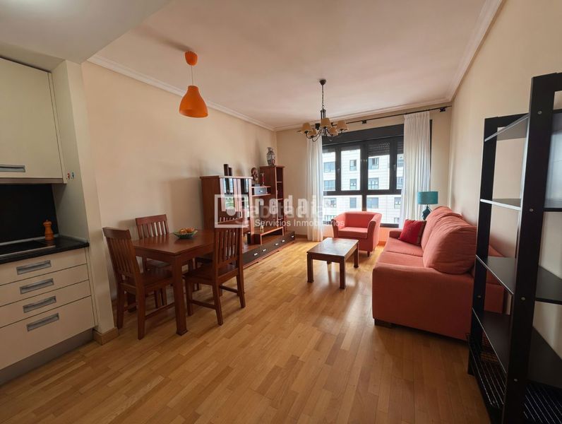 Foto 234b3bc4-08f5-41d7-8078-0fe01b76c912. Rent flat with heating parking pool in El Barral Ferial Coslada