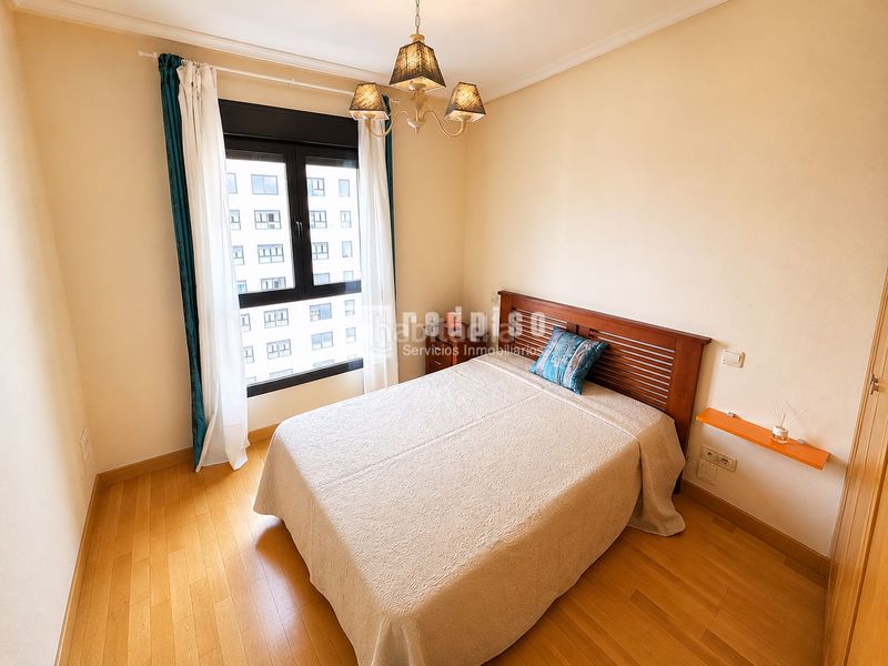 Foto 53ab15e3-1660-4e37-bfd0-af9586bf13a5. Rent flat with heating parking pool in El Barral Ferial Coslada