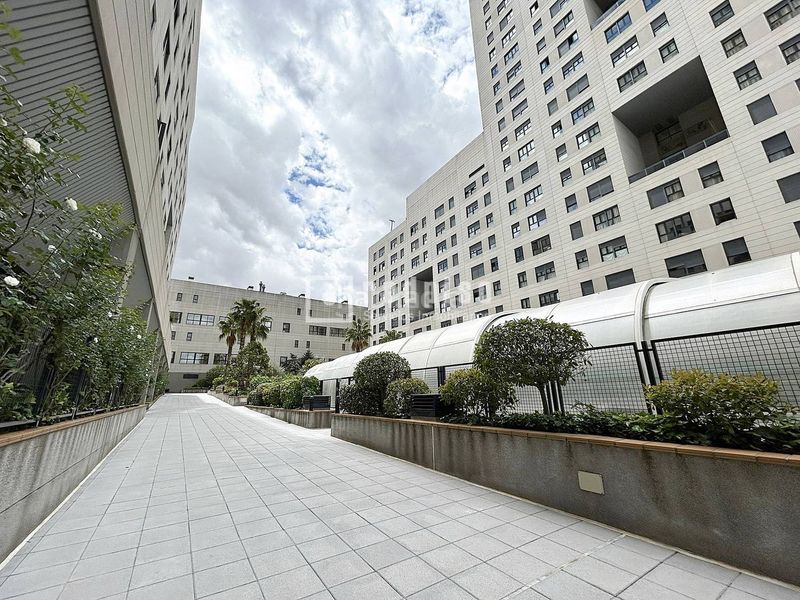 Foto 73d4481c-ed95-4f77-b68a-59e61c5c8c75. Rent flat with heating parking pool in El Barral Ferial Coslada