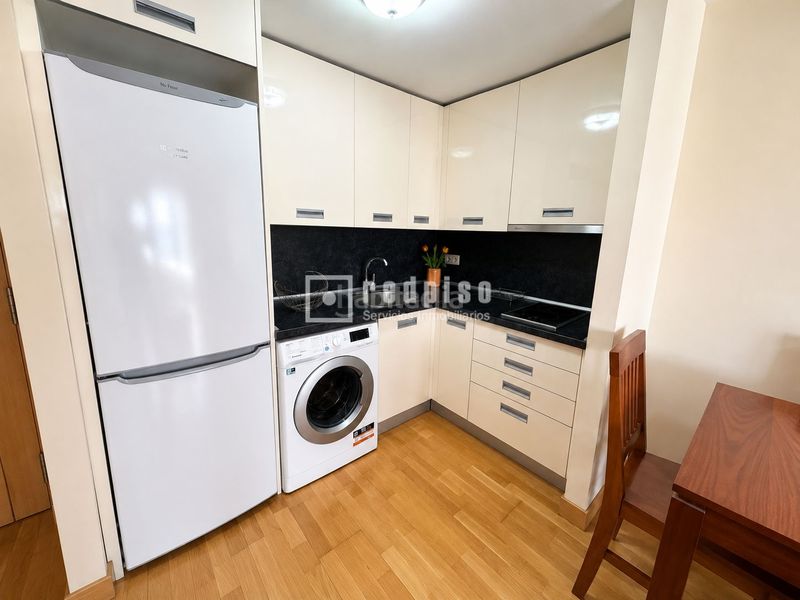 Foto a5ed88af-6e09-488f-af8e-1caf9db8da54. Rent flat with heating parking pool in El Barral Ferial Coslada