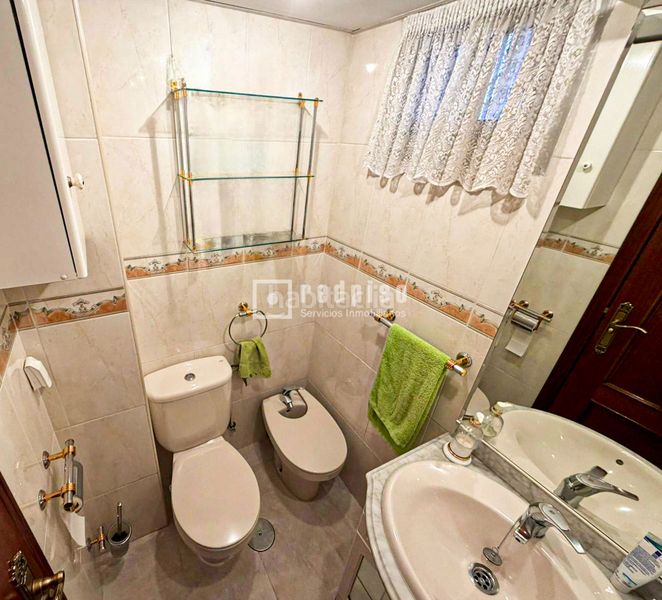 Foto d0eab653-1bcb-4f65-a7df-3b4d28f4e5c3. Flat with heating in Valleaguado-La Cañada Coslada
