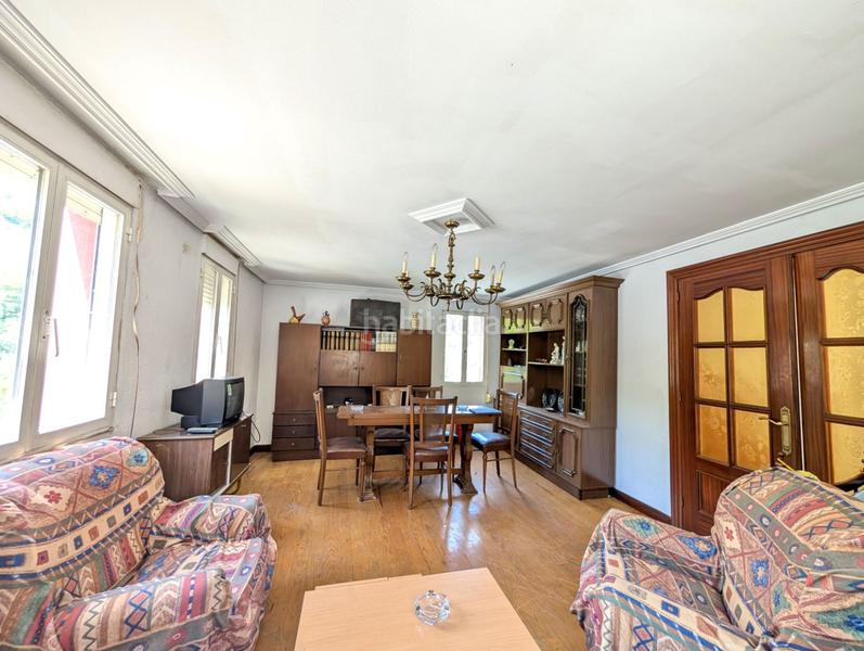 Foto 09b609c6-2a9c-4170-926c-83d4b962ffbd. Casa huno grupo inmobiliario te presenta en exclusiva esta magnífica casa , un hogar lleno de posibilidades situado en un entor en Riosa