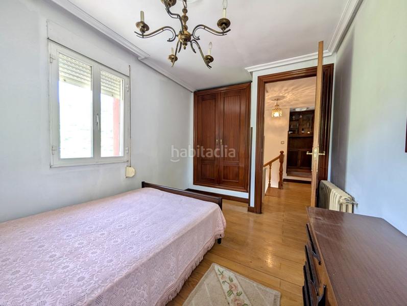 Foto 0a762e8e-f76b-4bab-b0e5-85981165d6bf. Casa huno grupo inmobiliario te presenta en exclusiva esta magnífica casa , un hogar lleno de posibilidades situado en un entor en Riosa