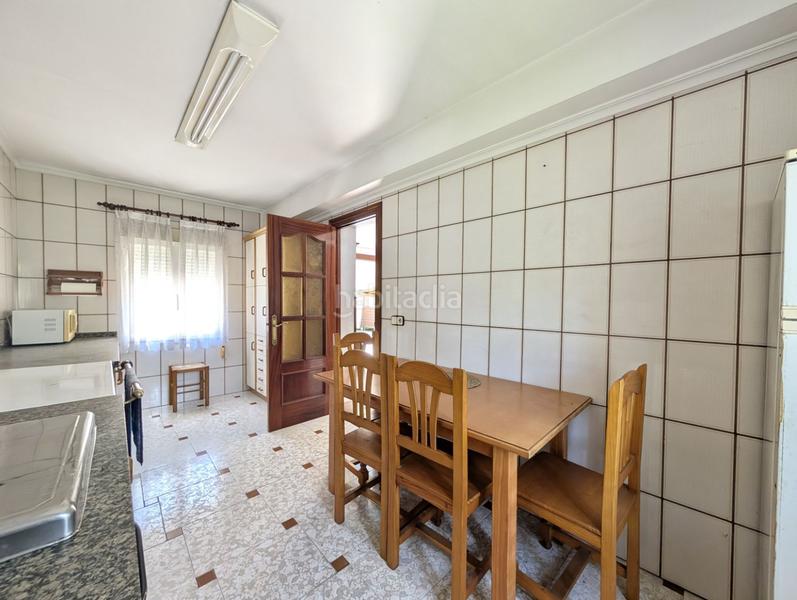 Foto 5e77d3de-e839-4112-8cbd-599194ccf2ab. Casa huno grupo inmobiliario te presenta en exclusiva esta magnífica casa , un hogar lleno de posibilidades situado en un entor en Riosa