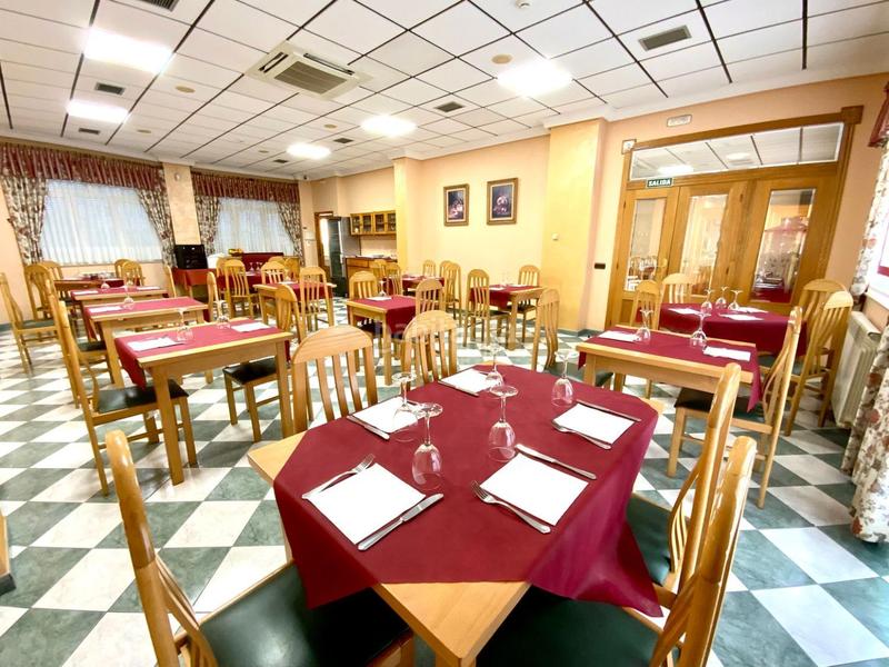 Foto 3ea2cde6-7fef-4100-8afa-f7826d52c0bb. Edifici a San Cristóbal de Entreviñas