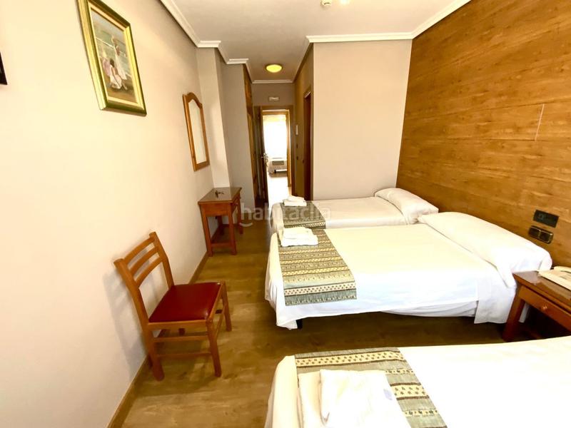 Foto 75b7f6e8-157d-4308-a840-499f4fc3ce88. Edifici a San Cristóbal de Entreviñas