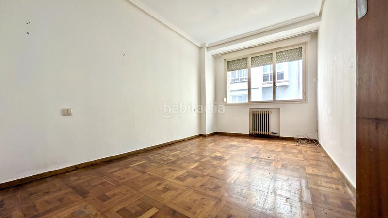 Foto ba4fdf44-661a-47fd-a5f6-dd008dbd2763. Pis a Gijón - cl adosinda 15 a Centro Gijón