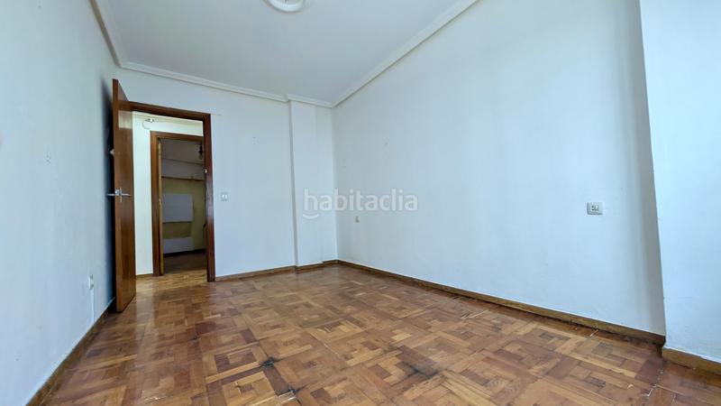 Foto c2814089-7b95-41f4-9bdb-025238a864b7. Pis a Gijón - cl adosinda 15 a Centro Gijón