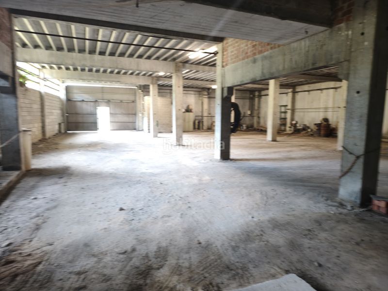 Foto 5e34a746-278a-4907-a930-2862bac2c325. Bâtiment à usage industriel dans Carreño - carretera as-19 dans Carreño