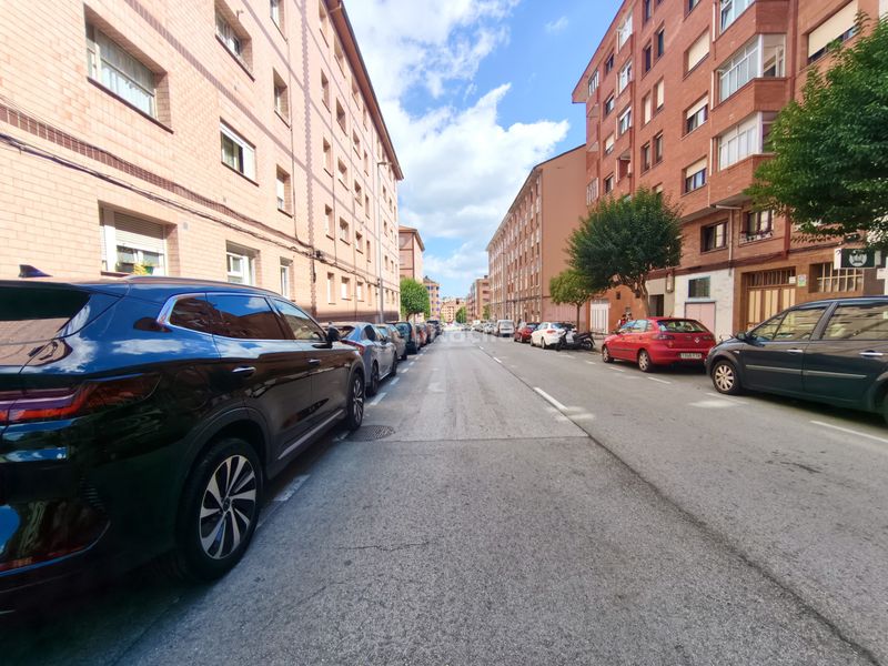 Foto 1ea0b399-2c96-42f9-a290-c9abd4d2ea17. Appartamento in Gijón - cl feijoo 64 in El Coto Gijón