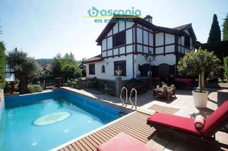 Xalet  Aldatze etxadia. Inmobiliaria basconia gestiona la venta de chalé unifamiliar en