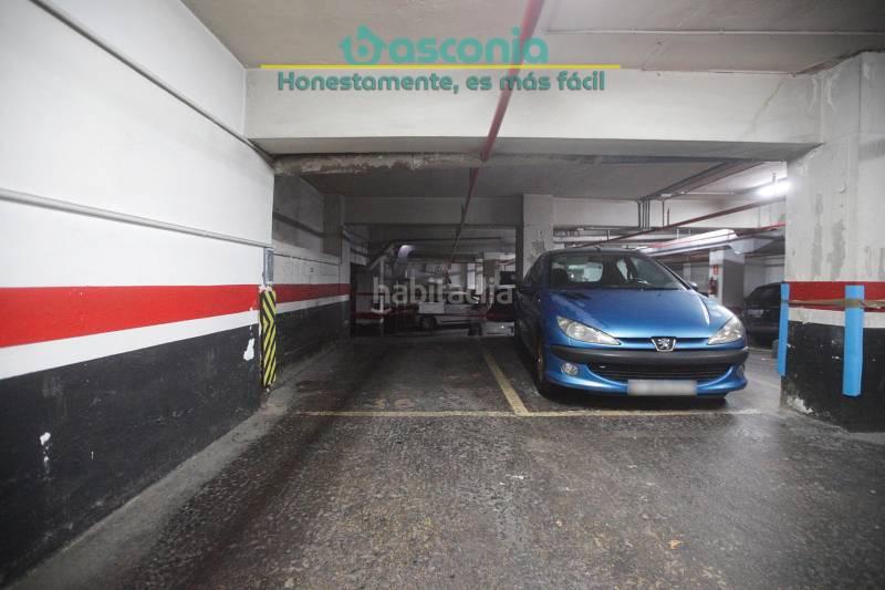 Foto ee6fb483-d983-4c92-b533-c314e5525d02. Aparcament cotxe a Urbi kalea 23 a Urbi Basauri