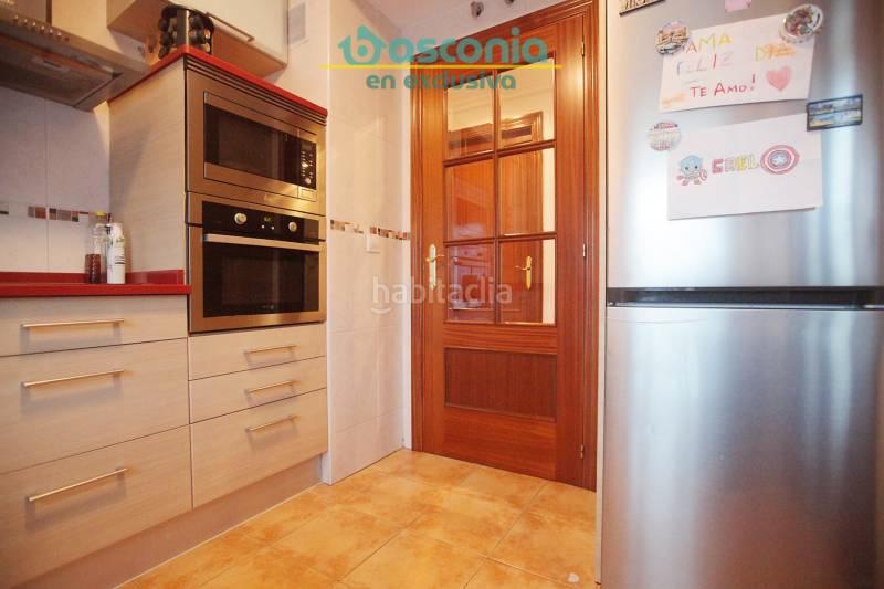 Foto 35b1f581-f999-4b75-aebf-8dee86065f1e. Pis amb calefacció aparcament a Kalero-Basozelai Basauri