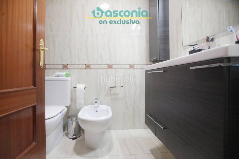 Foto 9faa55e9-6489-415c-b074-46168147e4bb. Pis amb calefacció aparcament a Kalero-Basozelai Basauri