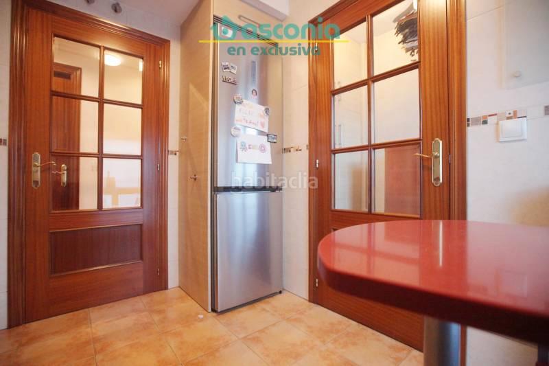 Foto c317904f-fad2-4ef9-9d3f-603f40ce12a2. Pis amb calefacció aparcament a Kalero-Basozelai Basauri