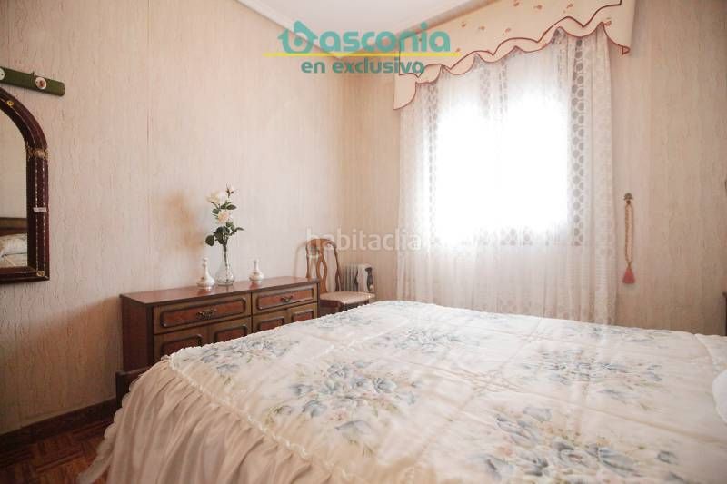 Foto 0d2ef456-68ba-402e-862d-f85c9327da32. Pis a Kalero-Basozelai Basauri