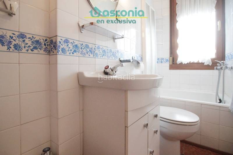 Foto 5899fa5f-80a8-4f8b-ac06-8a5da56f482f. Pis a Kalero-Basozelai Basauri