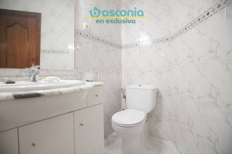 Foto 0a8c4fe2-8464-4e25-9f55-d0e779148e27. Flat with heating parking in Kalero-Basozelai Basauri