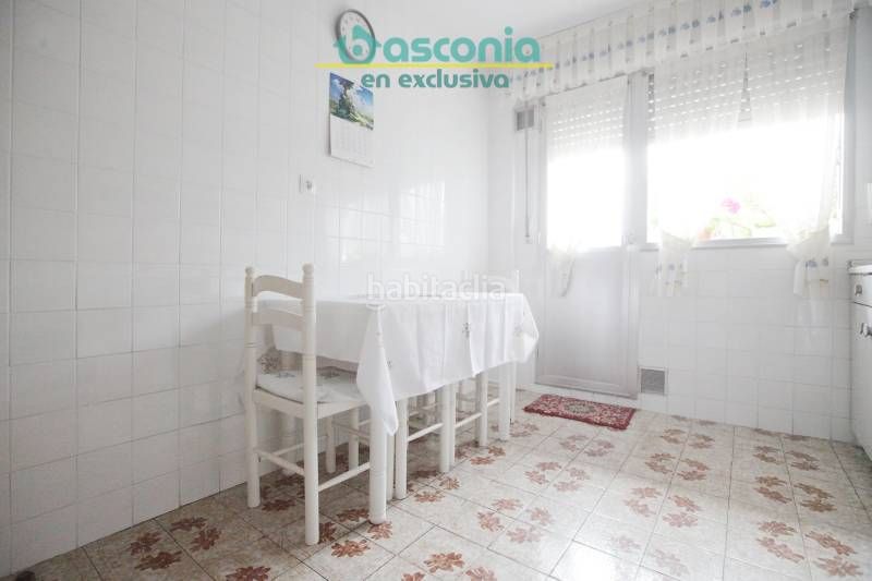 Foto 2b33c39d-ba4f-43f7-a474-19556b725208. Flat with heating parking in Kalero-Basozelai Basauri
